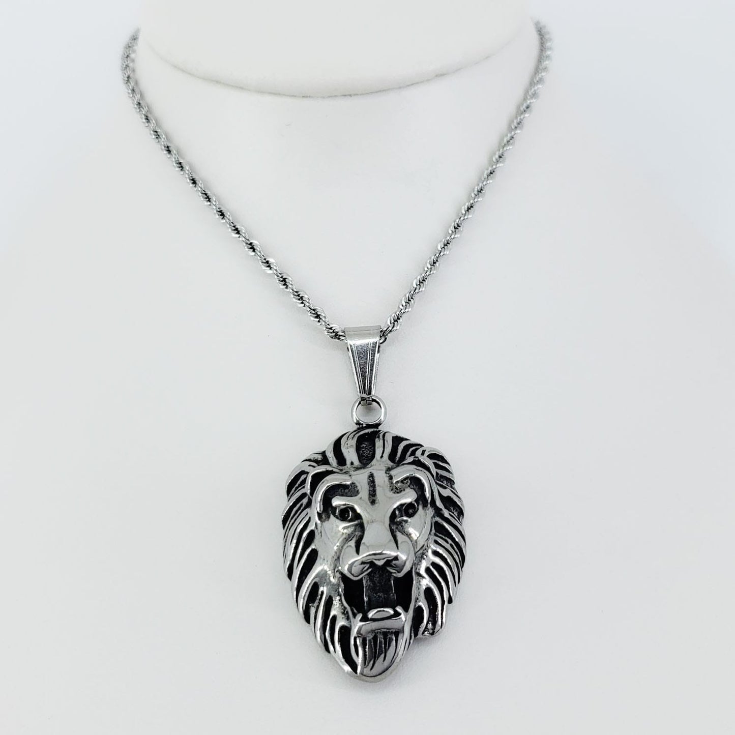 Cadena plata dije leon