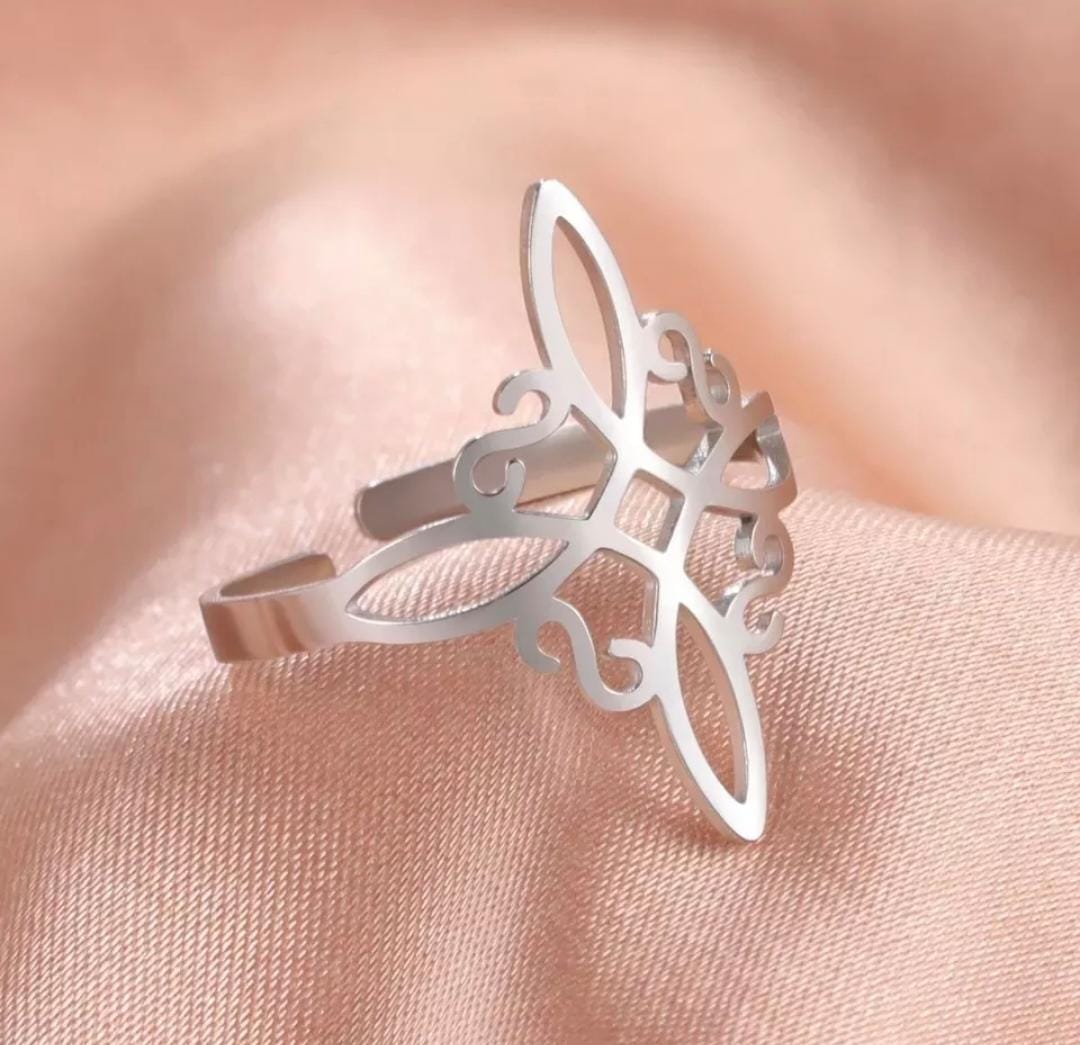 Anillo Nudo de Bruja Plata